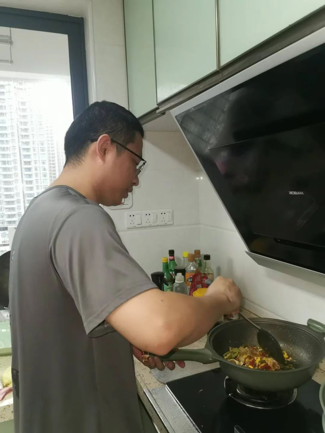 롱ȫ̡ѤãߵķĳԱ